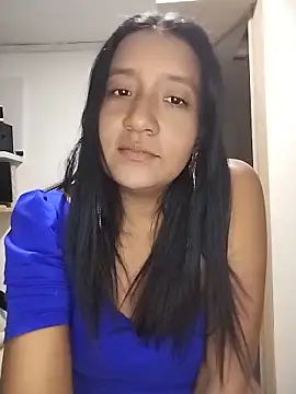 Snapshot of cami_victoria chatting on June 12, 7:13 pm cami victoria online show from June 12, 7:13 pm