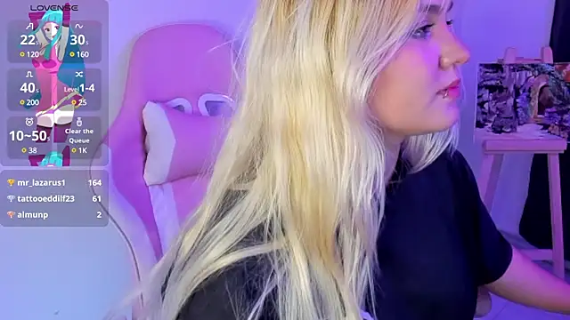 Snapshot of Pretty__zoe chatting on February 11, 3:29 am Pretty  zoe online show from February 11, 3:29 am