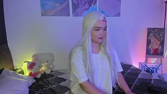 Snapshot of Pretty__zoe chatting on March 7, 4:13 am Pretty  zoe online show from March 7, 4:13 am