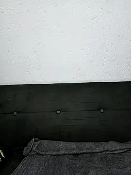 slimcate91 online show from March 12, 10:38 pm