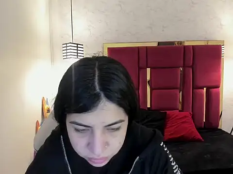 Violet m online show from October 19, 12:06 pm
