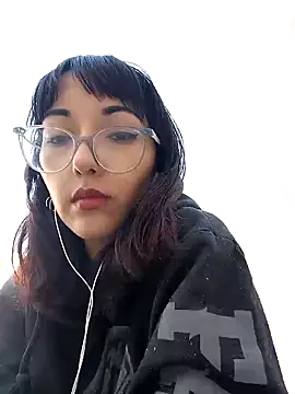 Snapshot of HighLilith chatting on December 16, 4:27 pm HighLilith online show from December 16, 4:27 pm