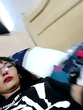 Snapshot of HighLilith chatting on March 4, 11:43 pm HighLilith online show from March 4, 11:43 pm