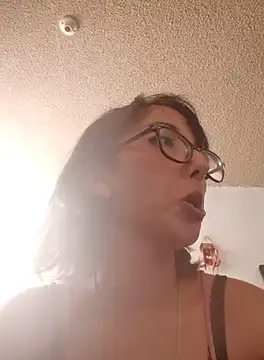 Snapshot of HighLilith chatting on September 24, 4:32 pm HighLilith online show from September 24, 4:32 pm