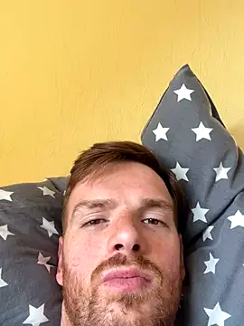 Snapshot of Maicolino96 chatting on October 2, 9:49 am Maicolino96 online show from October 2, 9:49 am