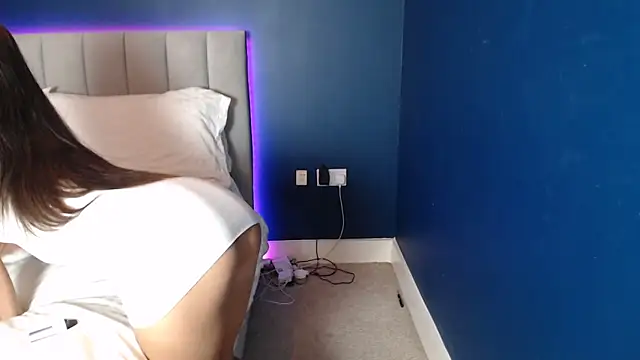 esmerose4 online show from November 9, 6:50 pm