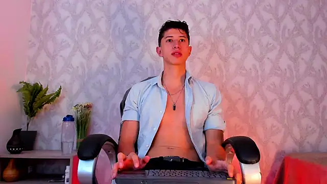 Snapshot of Dorianmistery2322_ chatting on January 24, 4:59 am Dorianmistery2322  online show from January 24, 4:59 am