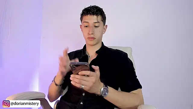 Dorianmistery2322  online show from April 14, 10:05 pm