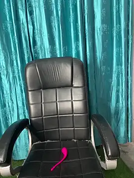 poision51 online show from February 10, 11:36 am