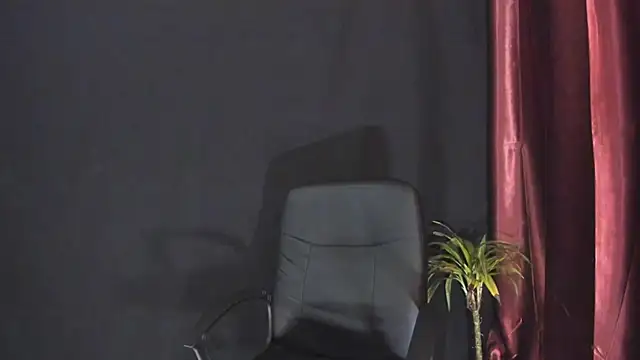 DonyBrown online show from February 25, 7:51 am