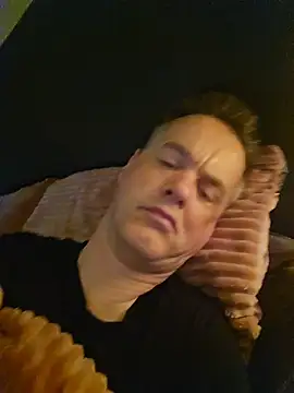 Hectorthyssen1 online show from April 19, 7:07 am