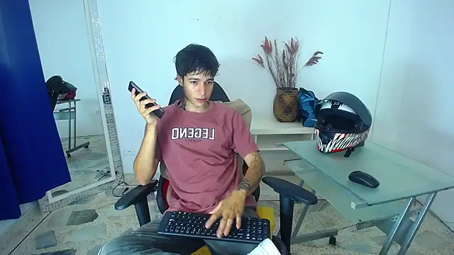 Zacktk7 online show from January 27, 5:04 pm