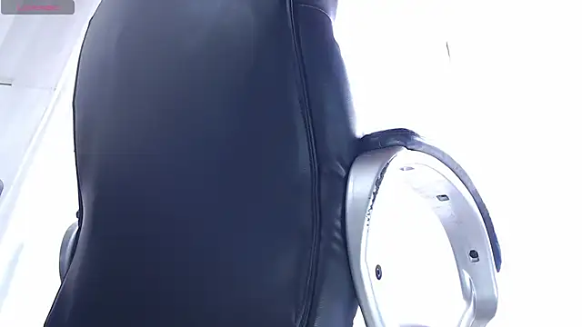 Snapshot of Bedobigcock chatting on March 5, 5:50 pm Bedobigcock online show from March 5, 5:50 pm