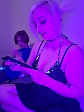 IzanamiNova online show from January 28, 7:32 am