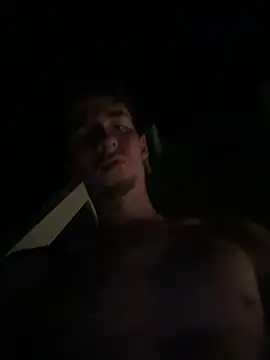 Snapshot of MikesWood21 chatting on June 24, 10:42 pm MikesWood21 online show from June 24, 10:42 pm