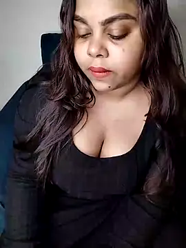 Snapshot of soniyatelugu chatting on February 15, 10:52 pm soniyatelugu online show from February 15, 10:52 pm