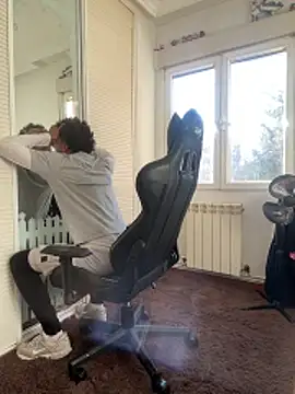 Ryan-hot online show from April 15, 5:53 pm