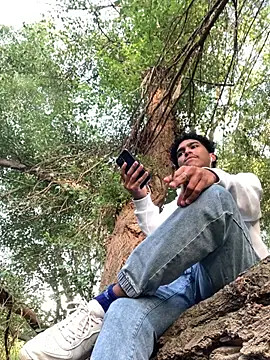 Ryan-hot online show from April 29, 5:30 pm