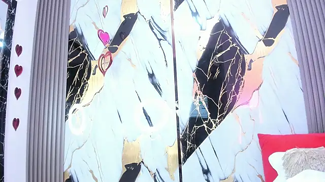 Snapshot of sophiee_evanss_ chatting on February 1, 6:40 pm sophiee evanss online show from February 1, 6:40 pm