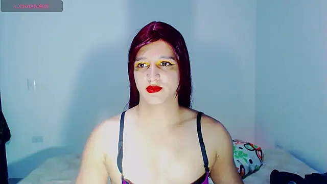 Snapshot of alexandrasexy32 chatting on July 9, 7:07 pm alexandrasexy32 online show from July 9, 7:07 pm