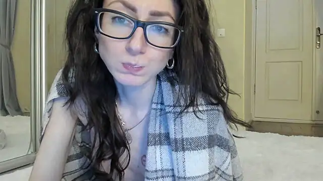 Snapshot of Baby_Jewel chatting on February 22, 2:19 pm Baby Jewel online show from February 22, 2:19 pm