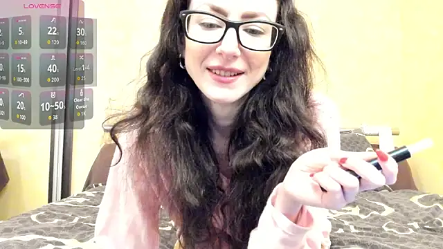 Snapshot of Baby_Jewel chatting on February 20, 11:43 am Baby Jewel online show from February 20, 11:43 am