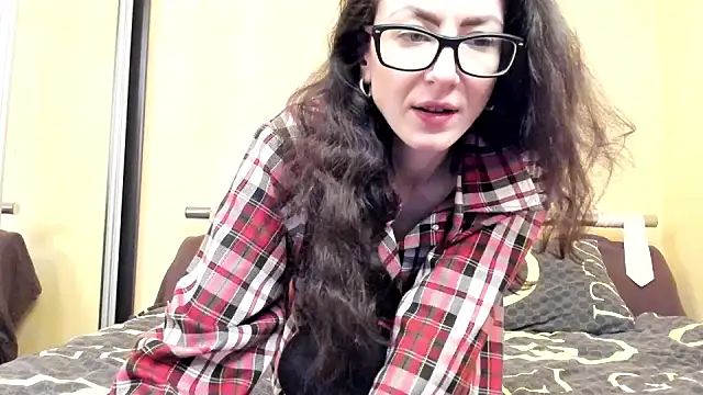 Snapshot of Baby_Jewel chatting on February 21, 1:12 pm Baby Jewel online show from February 21, 1:12 pm