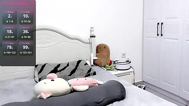 MMiao-66u online show from December 31, 8:04 am