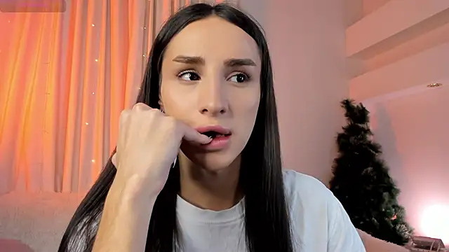 Kim Oberlin  online show from December 14, 5:57 am