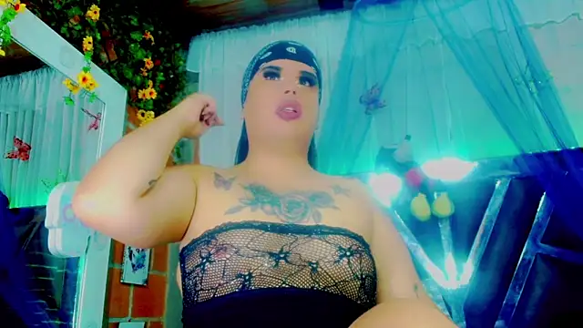 Snapshot of nauthyvalentina chatting on June 9, 3:12 pm nauthyvalentina online show from June 9, 3:12 pm