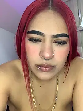 Snapshot of Sofia_martiin chatting on February 5, 12:17 pm Sofia martiin online show from February 5, 12:17 pm