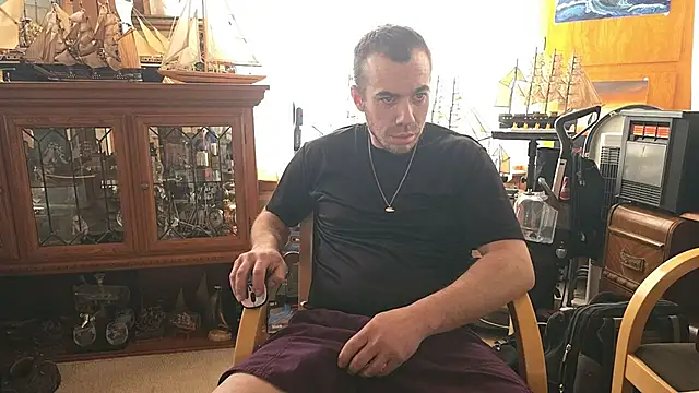 ScubaStevex online show from February 23, 5:43 pm