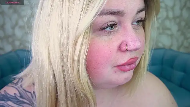 ZaraReignn online show from March 17, 10:13 pm