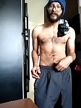 Snapshot of hairyserious chatting on February 25, 5:25 pm hairyserious online show from February 25, 5:25 pm