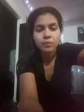 Snapshot of 02julieta chatting on December 14, 2:31 pm 02julieta online show from December 14, 2:31 pm