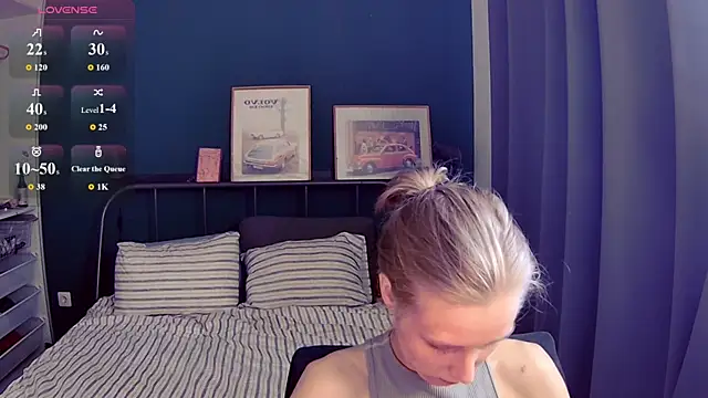 Snapshot of KatiKate chatting on July 19, 12:20 pm KatiKate online show from July 19, 12:20 pm