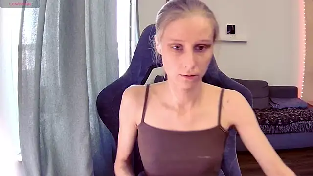 Snapshot of KatiKate chatting on July 31, 2:27 pm KatiKate online show from July 31, 2:27 pm