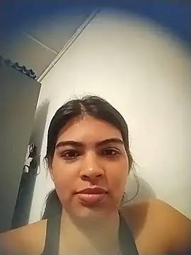 Snapshot of Pocahontas_Princess_ chatting on May 28, 6:38 pm Pocahontas Princess online show from May 28, 6:38 pm