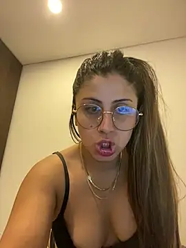 girl anni online show from January 31, 2:04 am