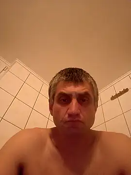 Snapshot of Gotowy40 chatting on November 2, 2:14 am Gotowy40 online show from November 2, 2:14 am