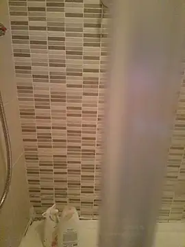 Snapshot of HardWolf2024 chatting on February 21, 5:53 pm HardWolf2024 online show from February 21, 5:53 pm