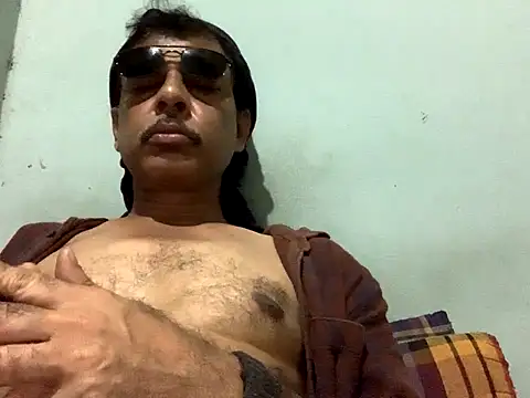 Snapshot of VastNoon95 chatting on September 11, 4:51 pm VastNoon95 online show from September 11, 4:51 pm