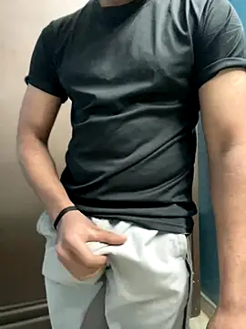 Snapshot of raghavs chatting on November 12, 7:42 am raghavs online show from November 12, 7:42 am