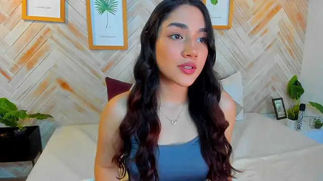 Snapshot of AniiRose chatting on February 23, 11:58 pm AniiRose online show from February 23, 11:58 pm