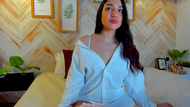 Snapshot of AniiRose chatting on March 17, 3:03 am AniiRose online show from March 17, 3:03 am