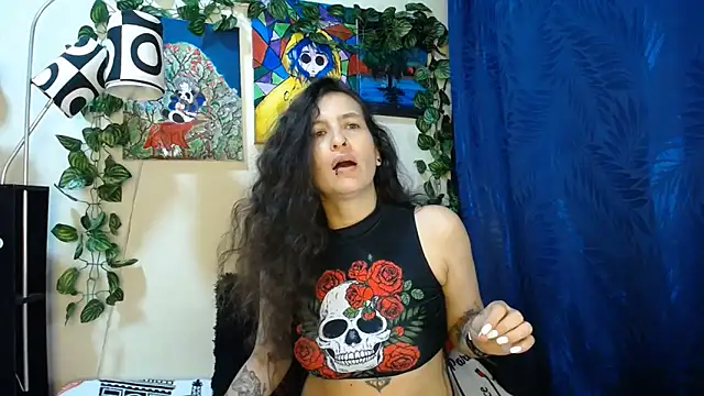 Snapshot of Leyla_Horny_Bg chatting on June 13, 11:35 pm Leyla Horny Bg online show from June 13, 11:35 pm