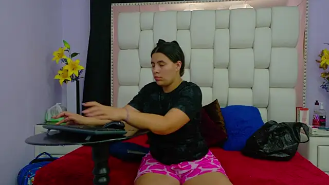 Salome Moonn online show from November 27, 2:02 am