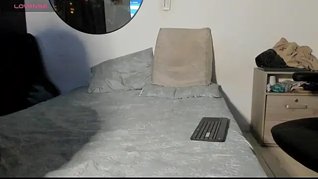 AshleyandTyler online show from December 20, 1:02 am