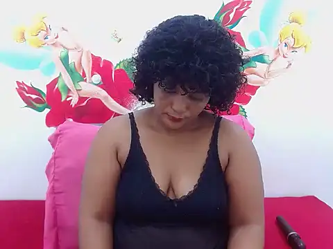 SexyEbony37X online show from October 18, 5:21 am
