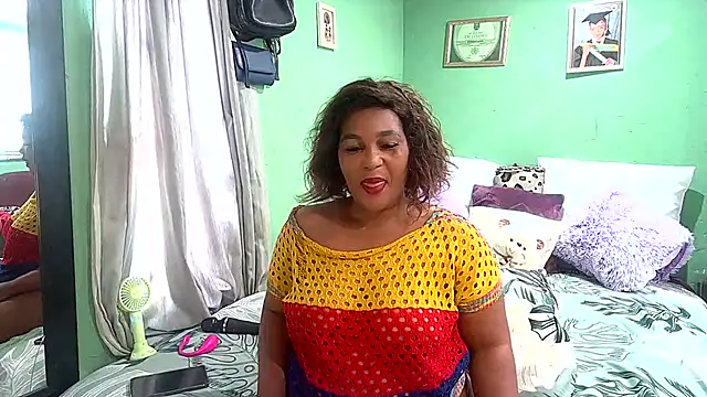 SexyEbony37X online show from February 8, 6:39 am